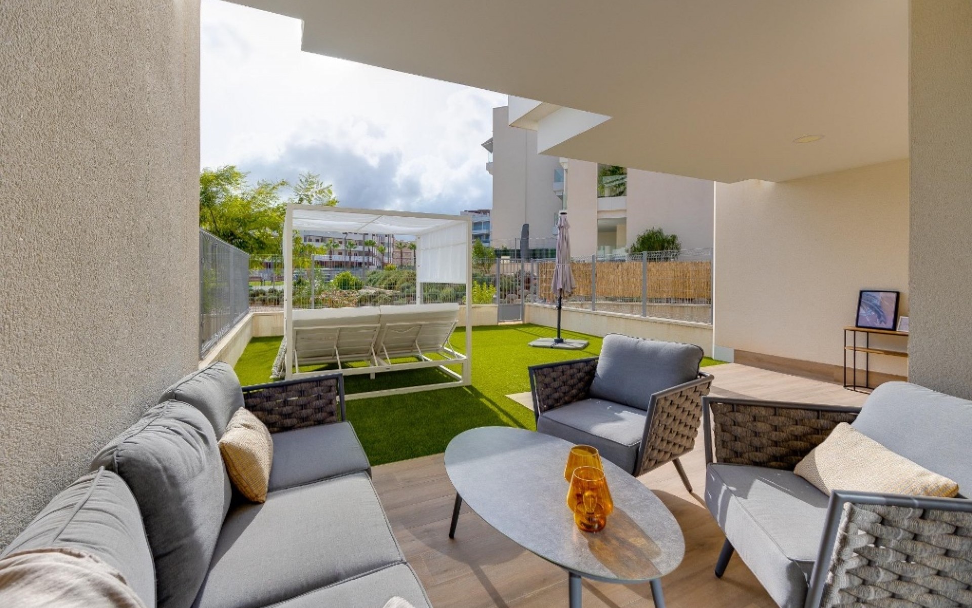 Resale - Apartment - Orihuela Costa - Villamartin