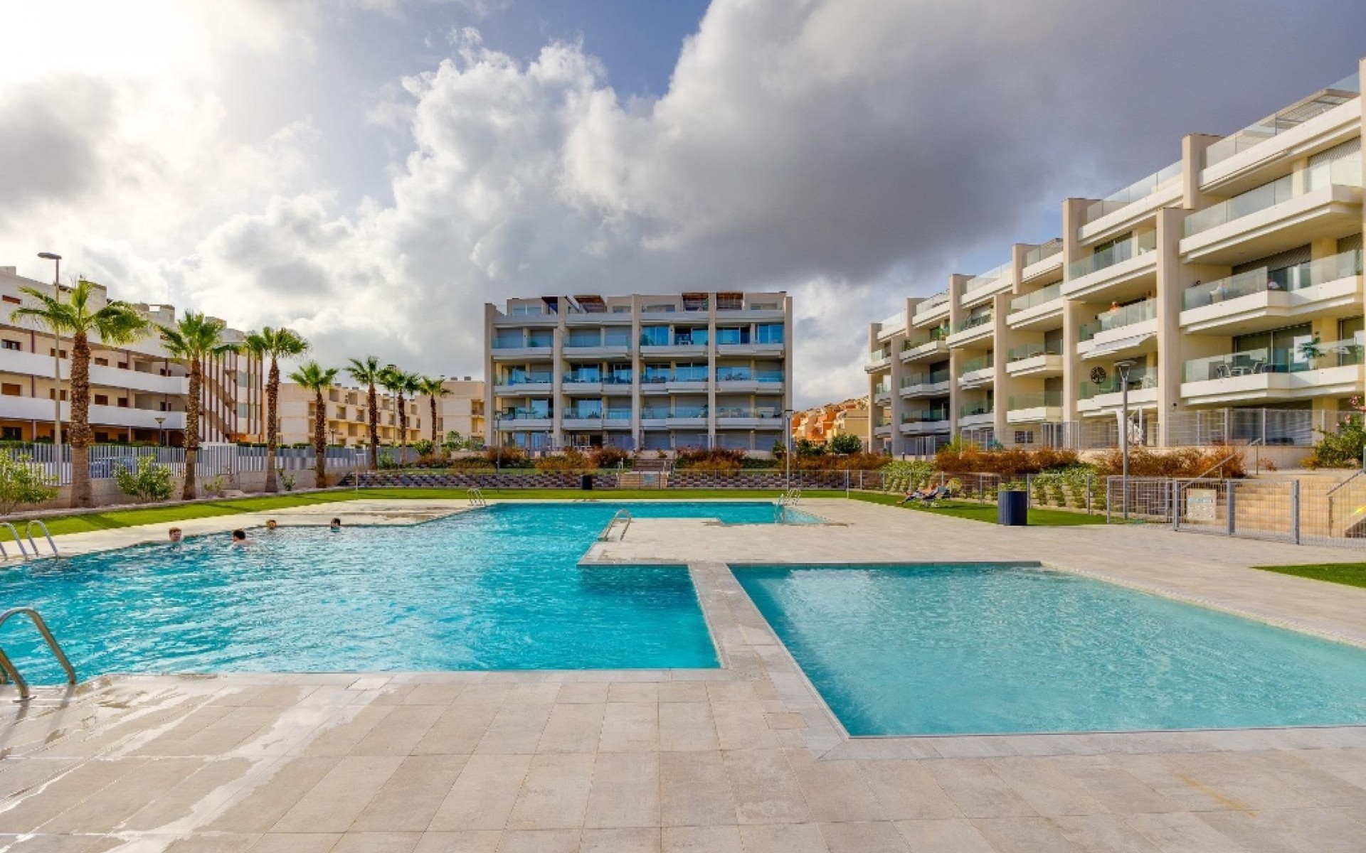 Resale - Apartment - Orihuela Costa - Villamartin