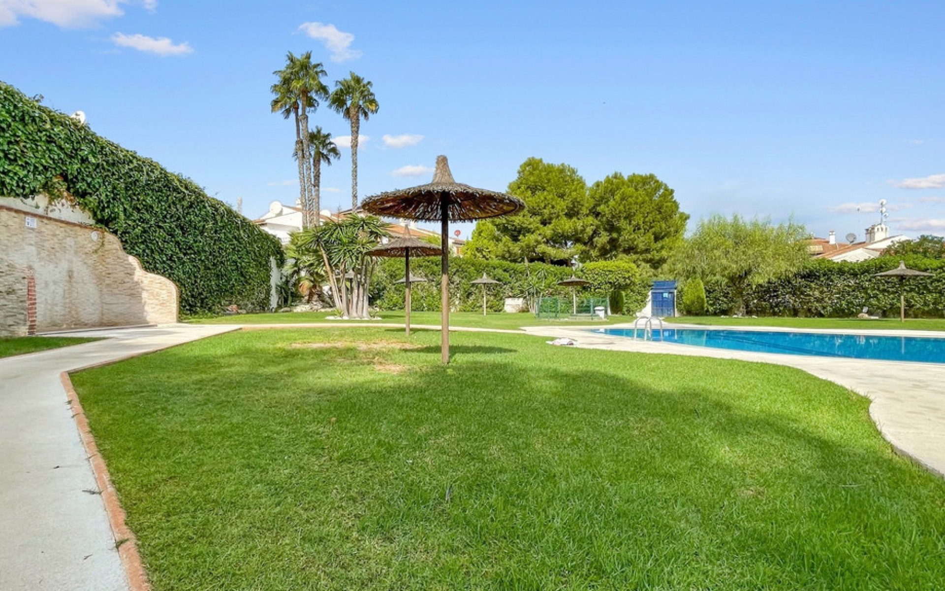 Resale - Apartment - Orihuela - Mil Palmeras