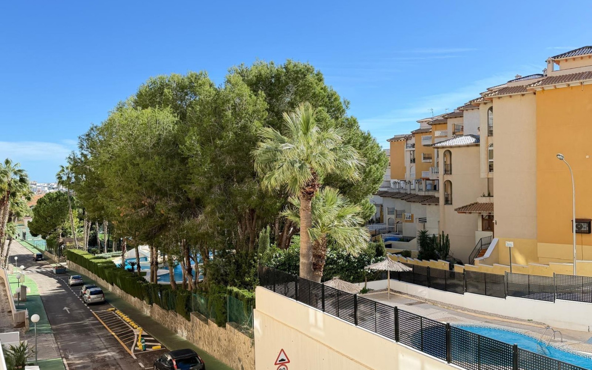Resale - Apartment - Orihuela - Orihuela Costa