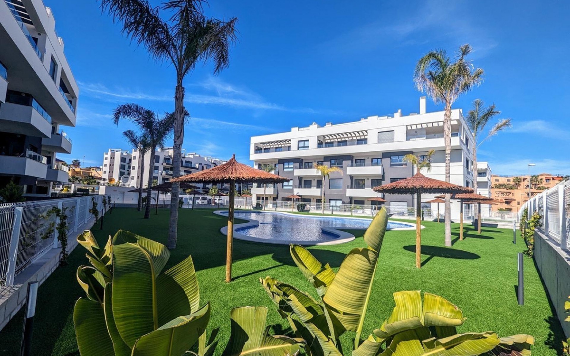 Resale - Apartment - Orihuela - Orihuela Costa