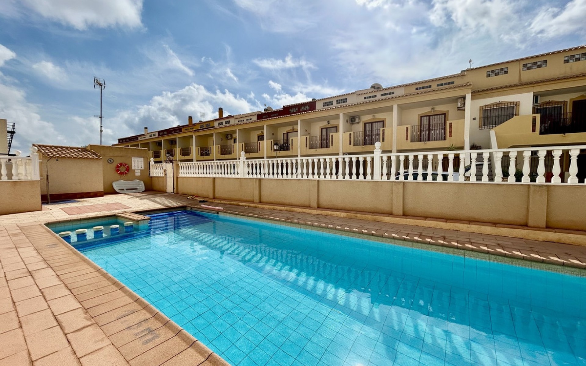 Resale - Apartment - Orihuela - Orihuela Costa