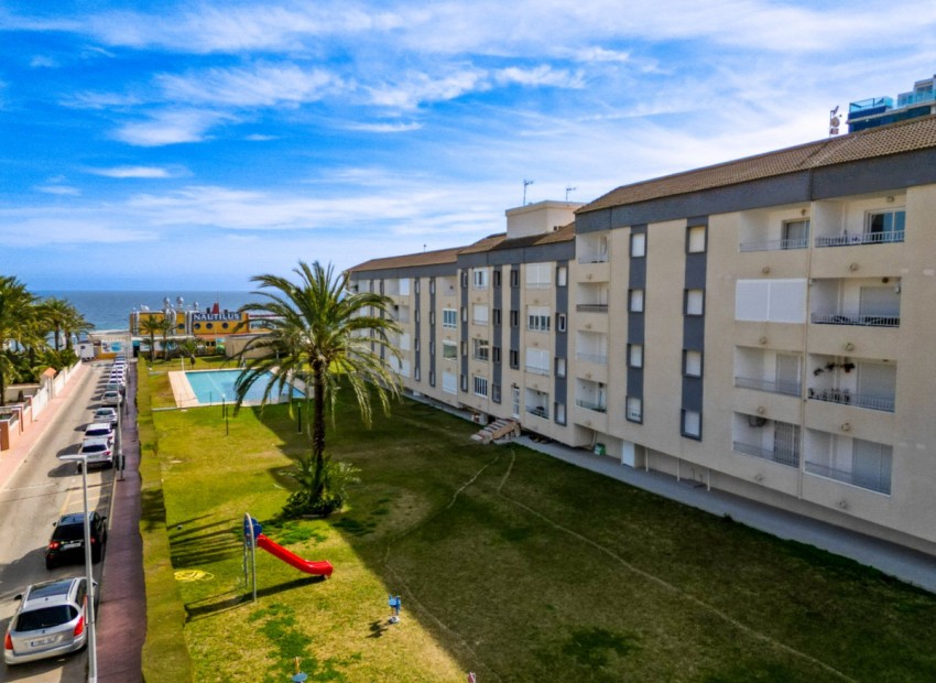 Resale - Apartment - Orihuela - Punta Prima