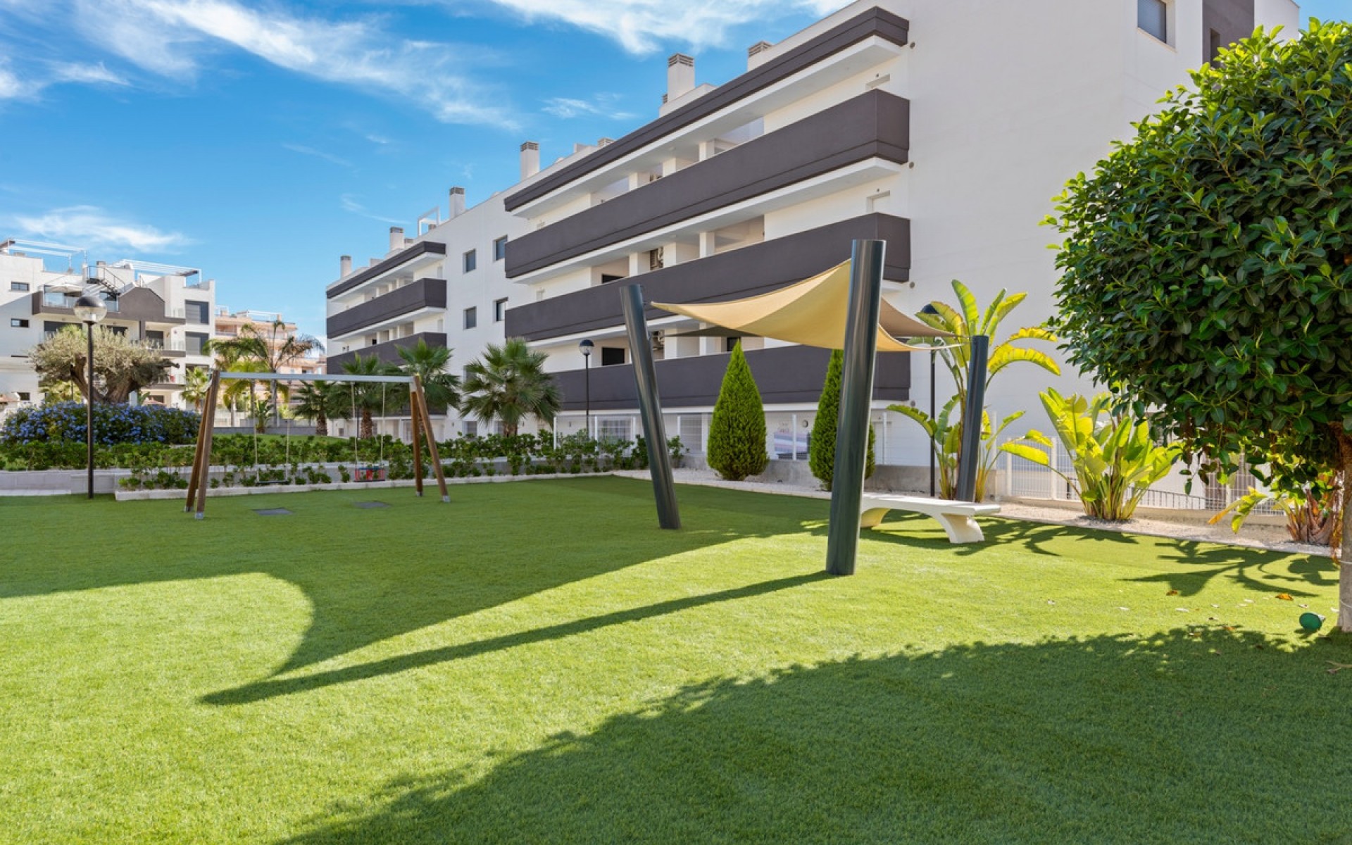 Resale - Apartment - Orihuela - Villamartin