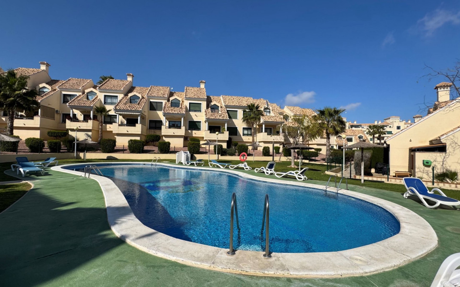 Resale - Apartment - Orihuela - Villamartin