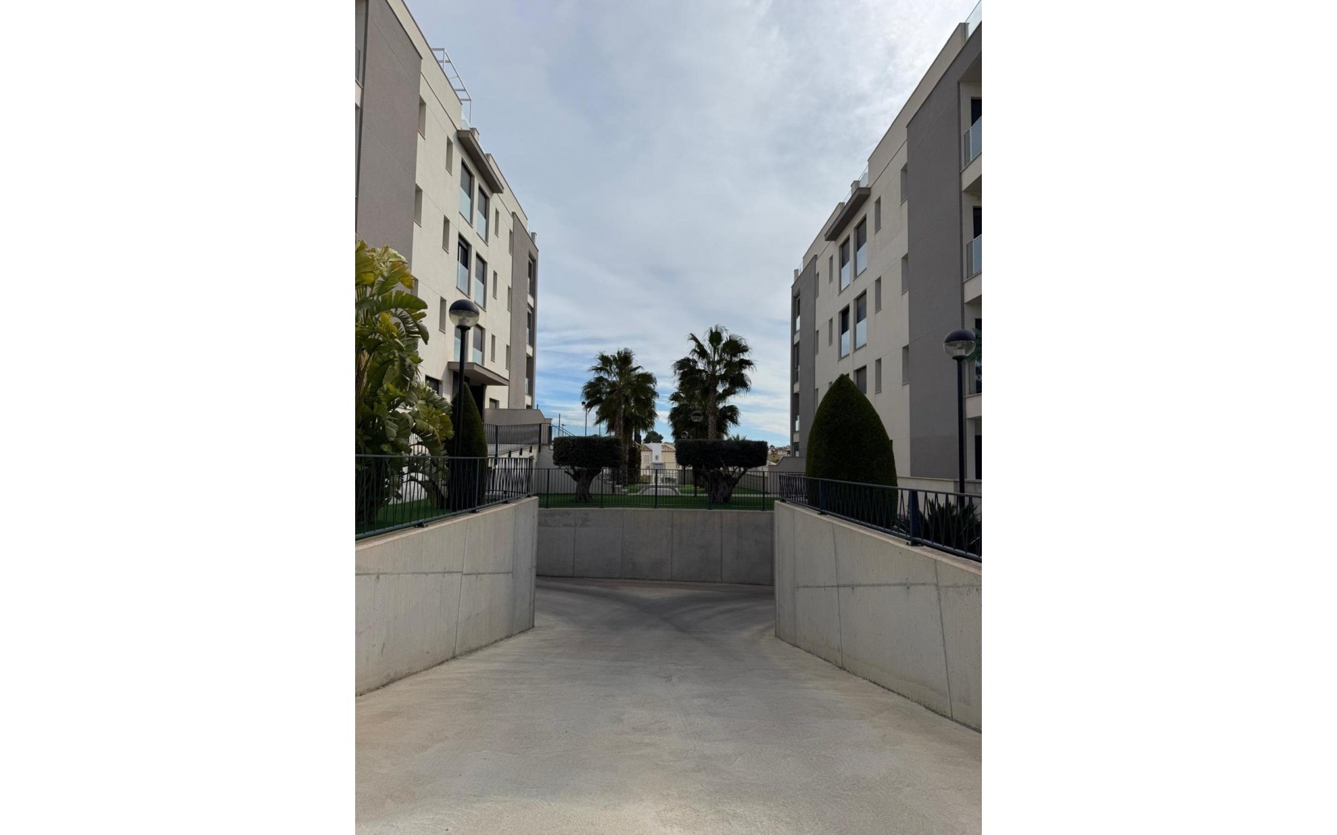 Resale - Apartment - Orihuela - Villamartin