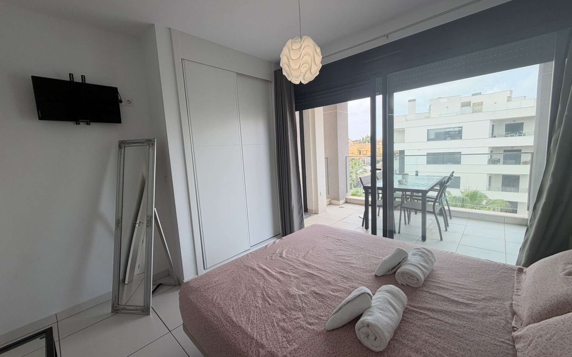 Resale - Apartment - Orihuela - Villamartin