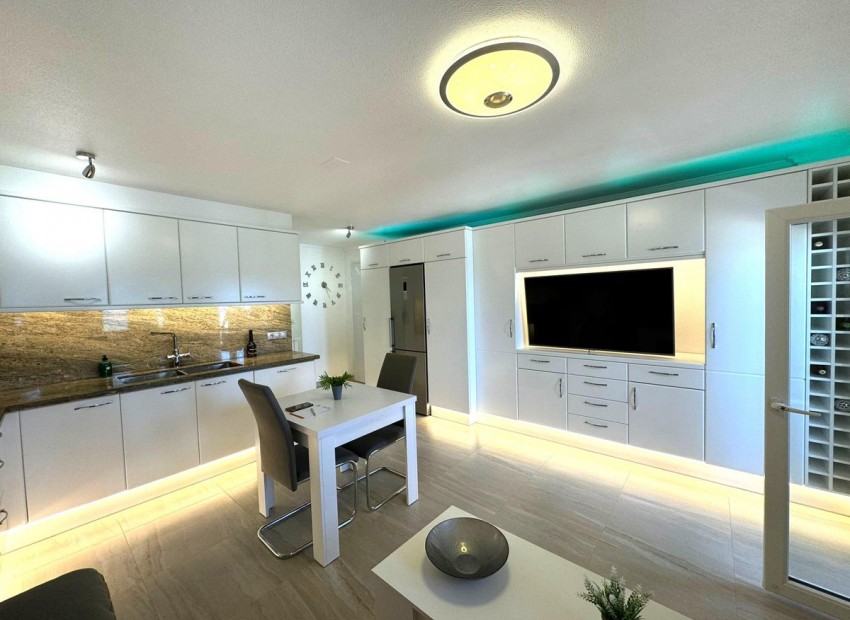 Resale - Apartment - Pilar de la Horadada - Pilar de la Horadada Centro