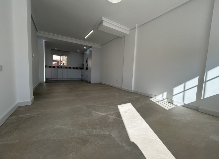 Resale - Apartment - Pilar de la Horadada - Pilar de la Horadada Centro
