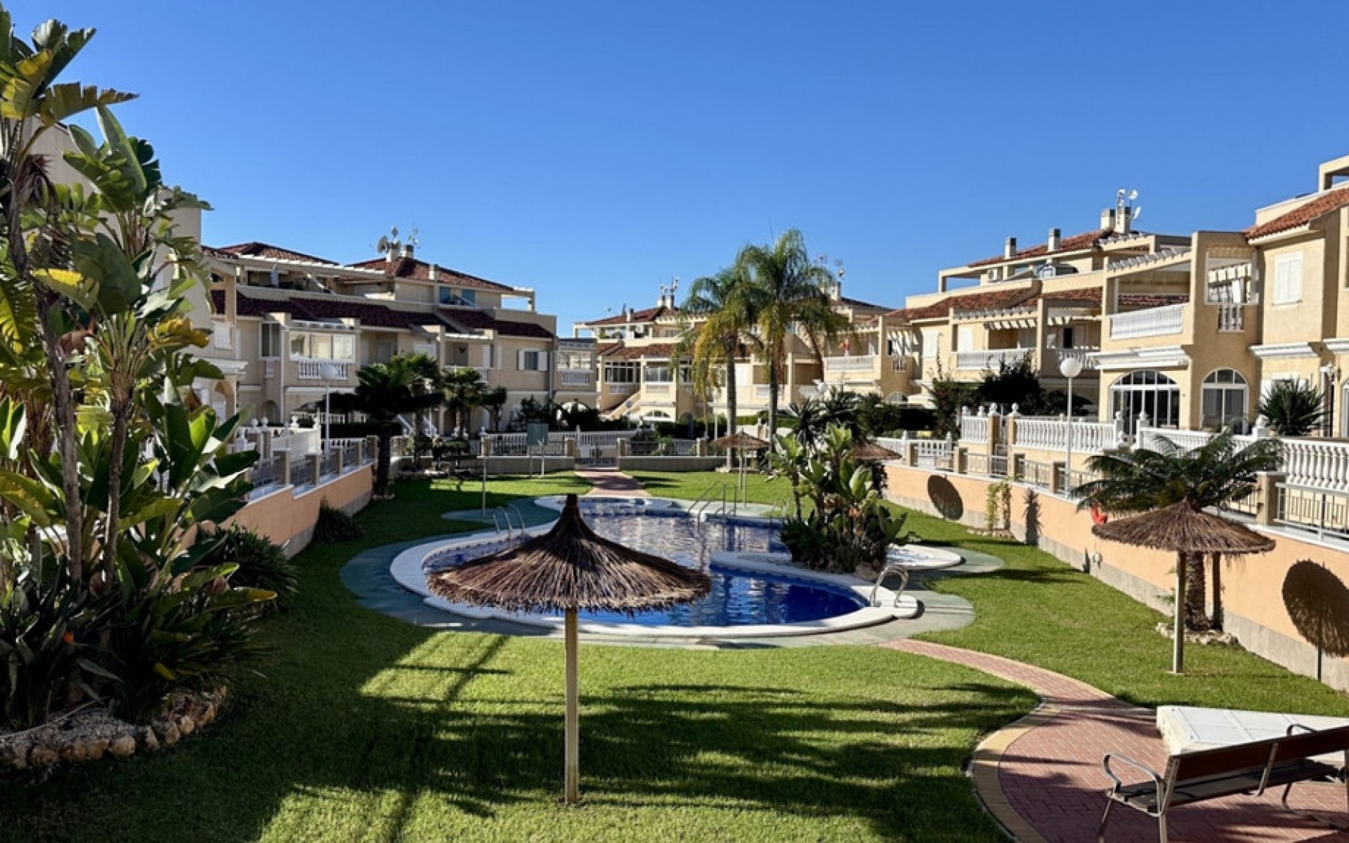Resale - Apartment - Playa Flamenca