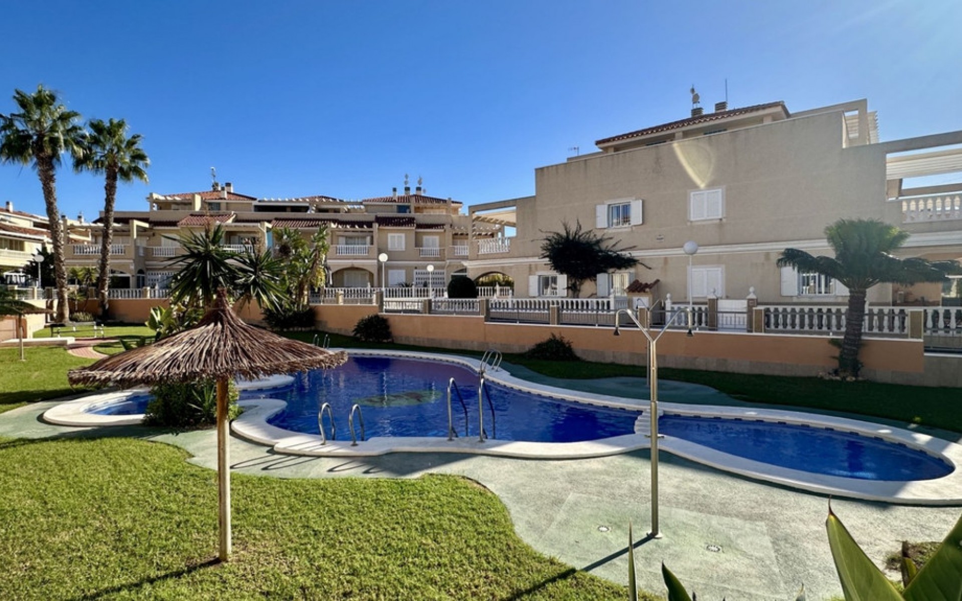 Resale - Apartment - Playa Flamenca