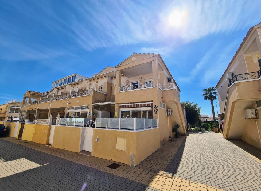 Resale - Apartment - Playa Flamenca
