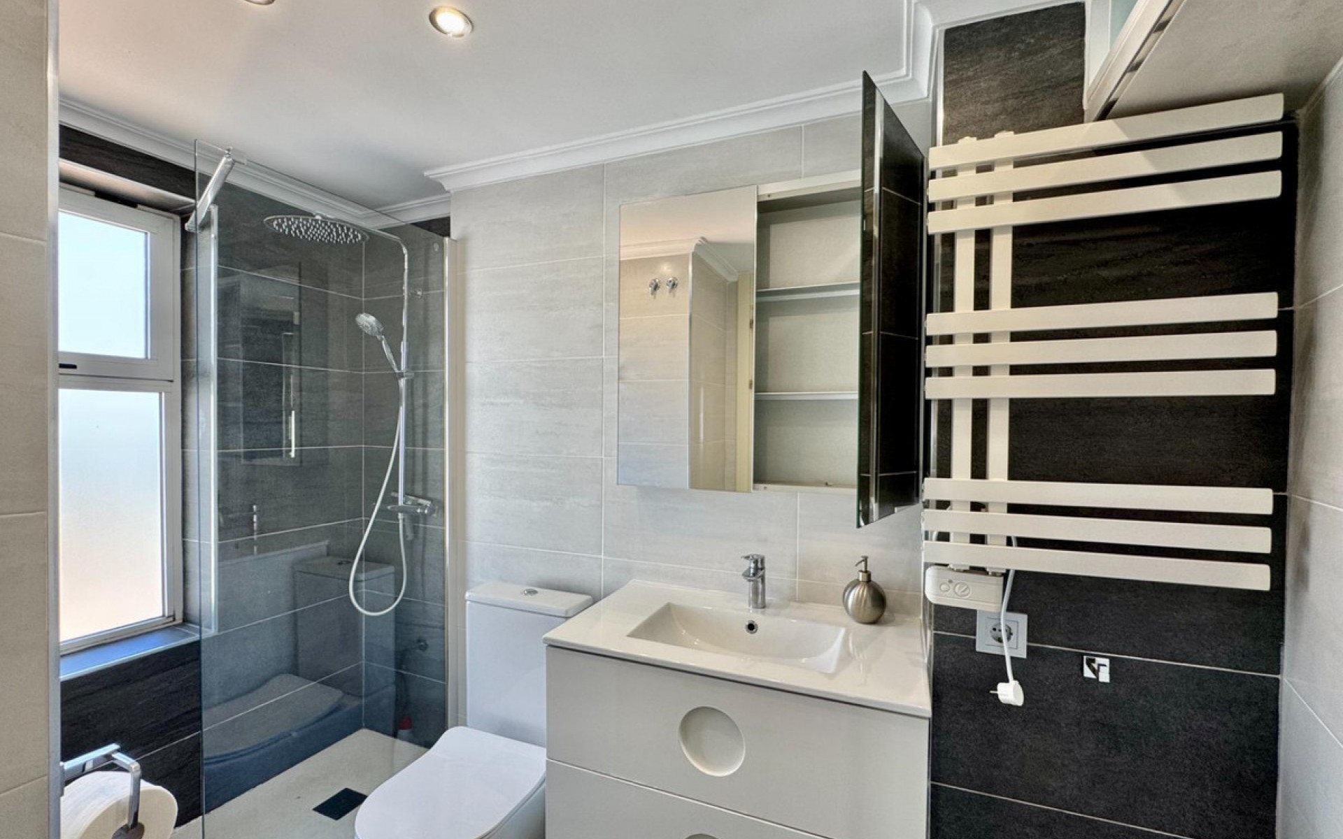 Resale - Apartment - Playa Flamenca