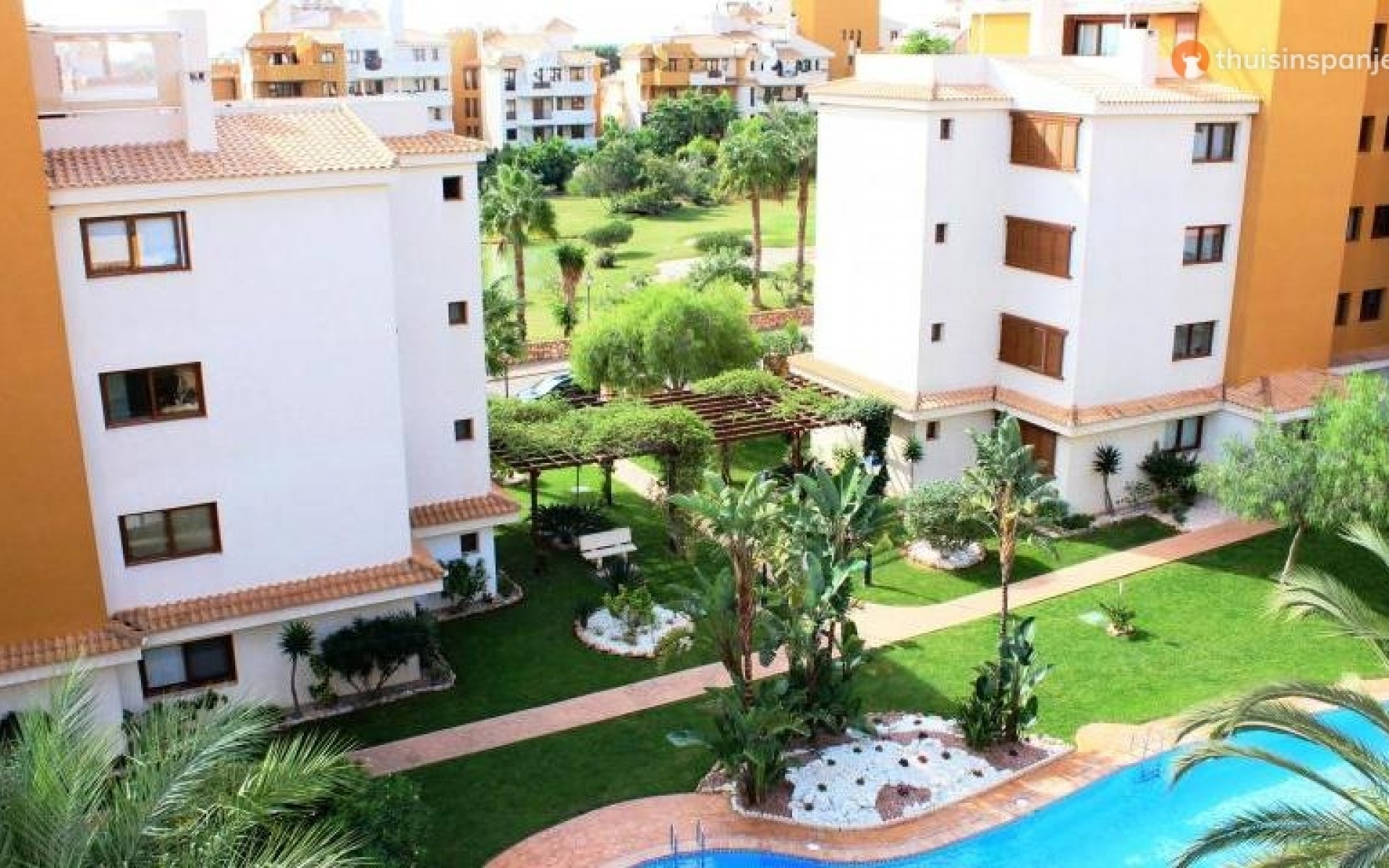 Resale - Apartment - Punta Prima - La Entrada