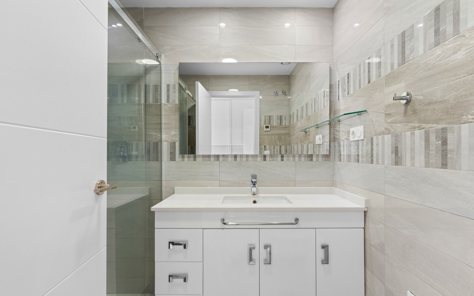 Resale - Apartment - Punta Prima