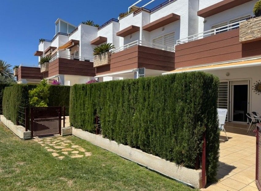 Resale - Apartment - Punta Prima