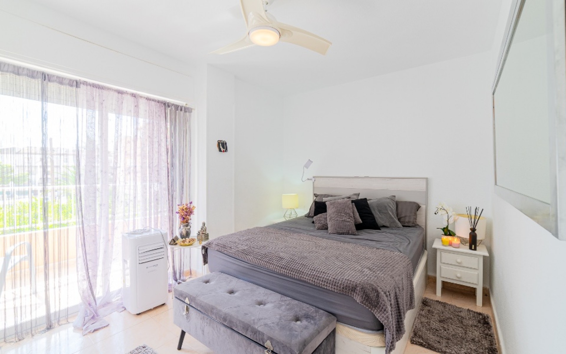 Resale - Apartment - Punta Prima