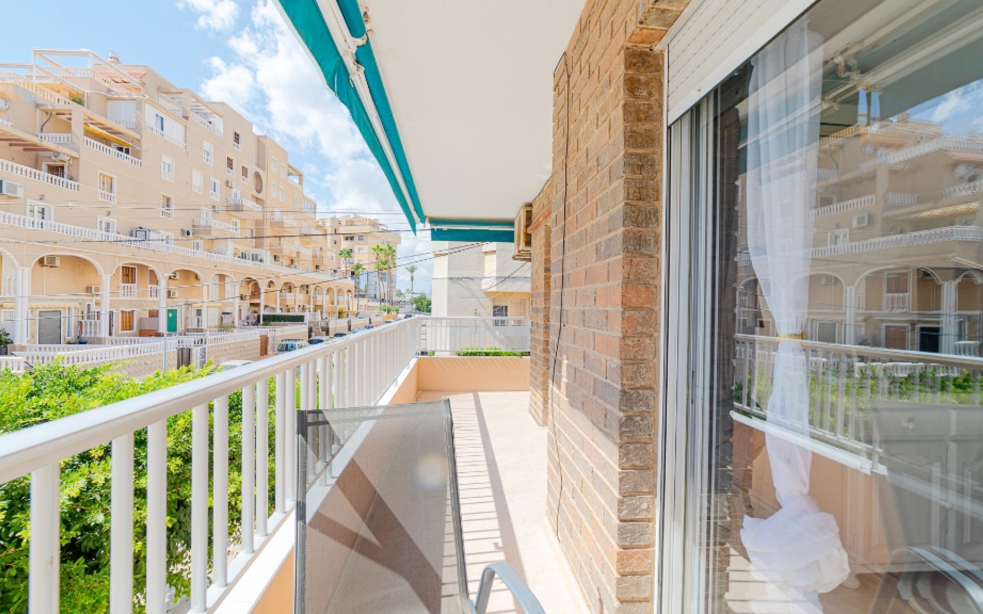 Resale - Apartment - Punta Prima