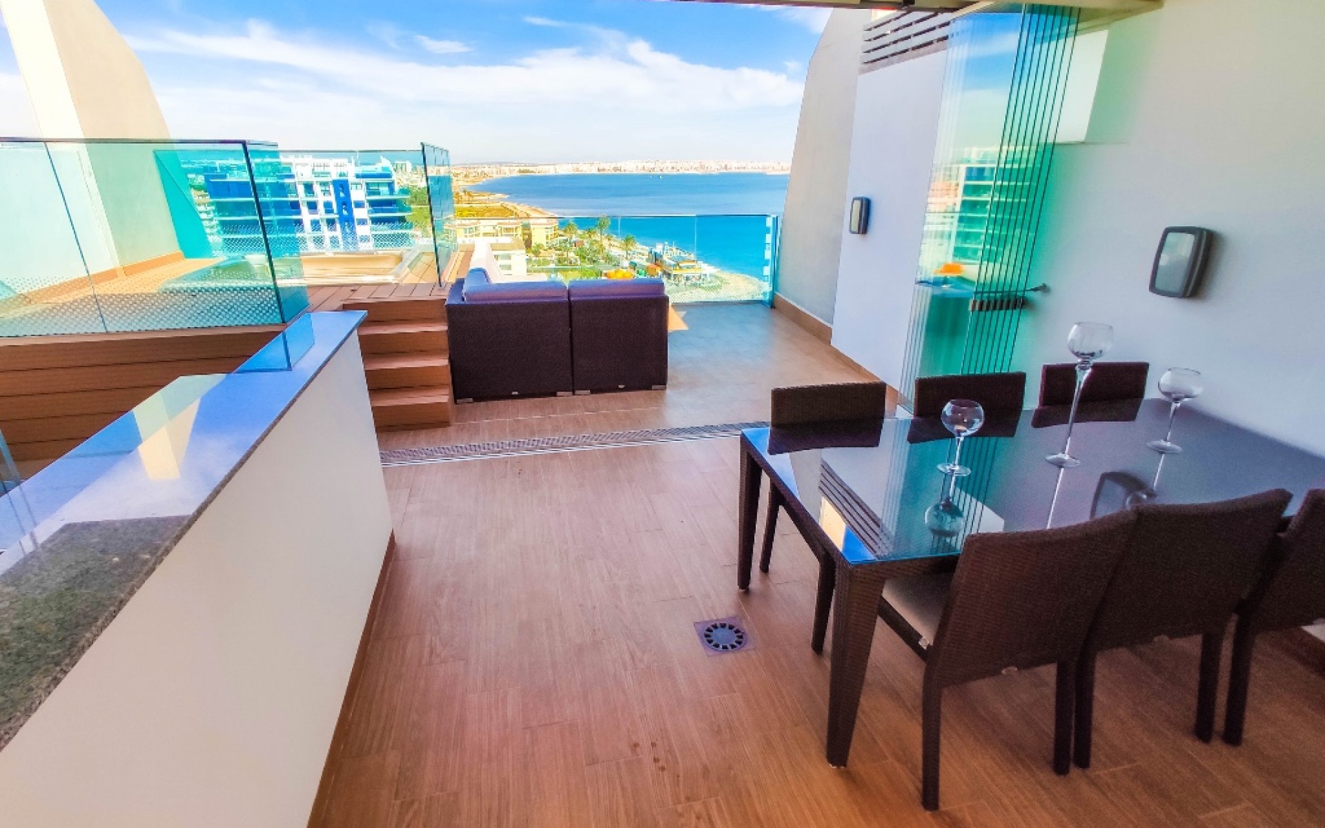 Resale - Apartment - Punta Prima