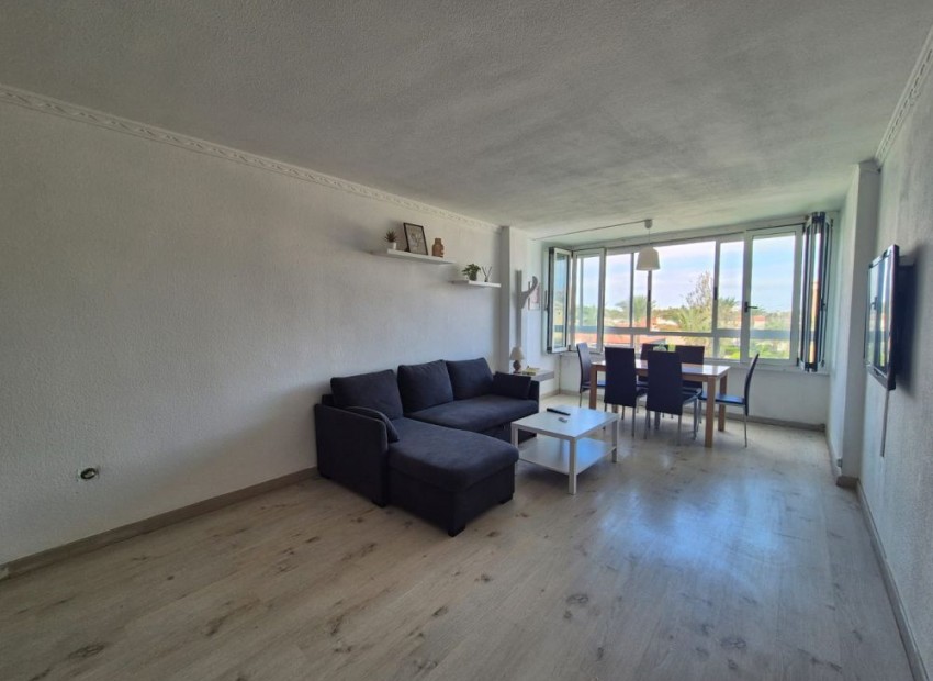 Resale - Apartment - Punta Prima