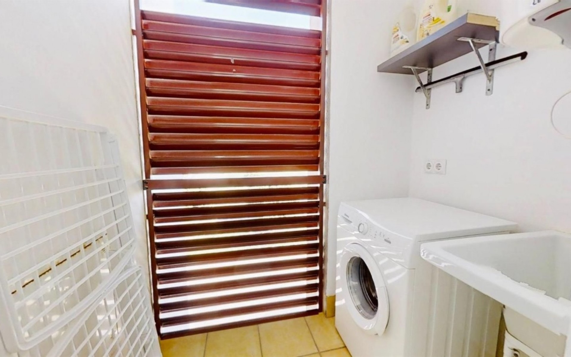 Resale - Apartment - Punta Prima