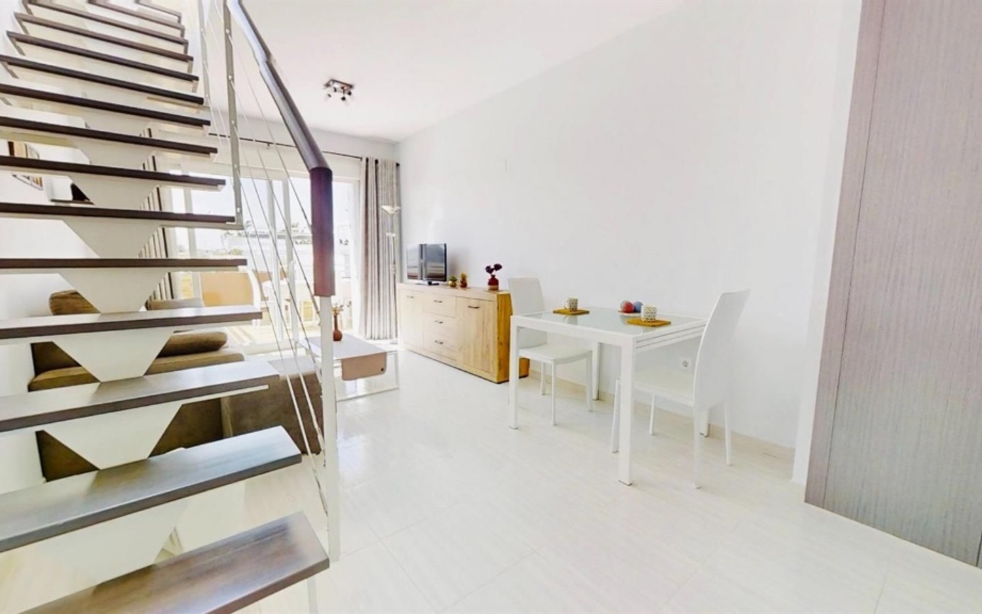 Resale - Apartment - Punta Prima