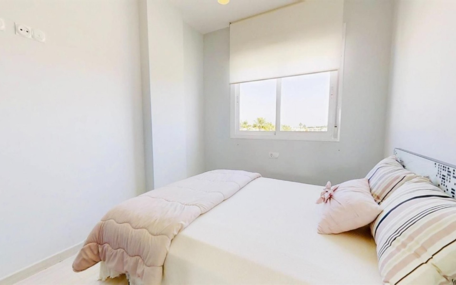 Resale - Apartment - Punta Prima