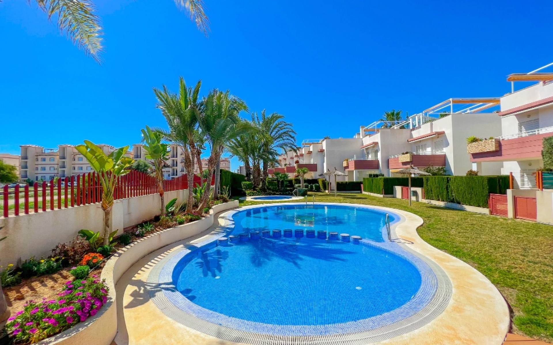 Resale - Apartment - Punta Prima