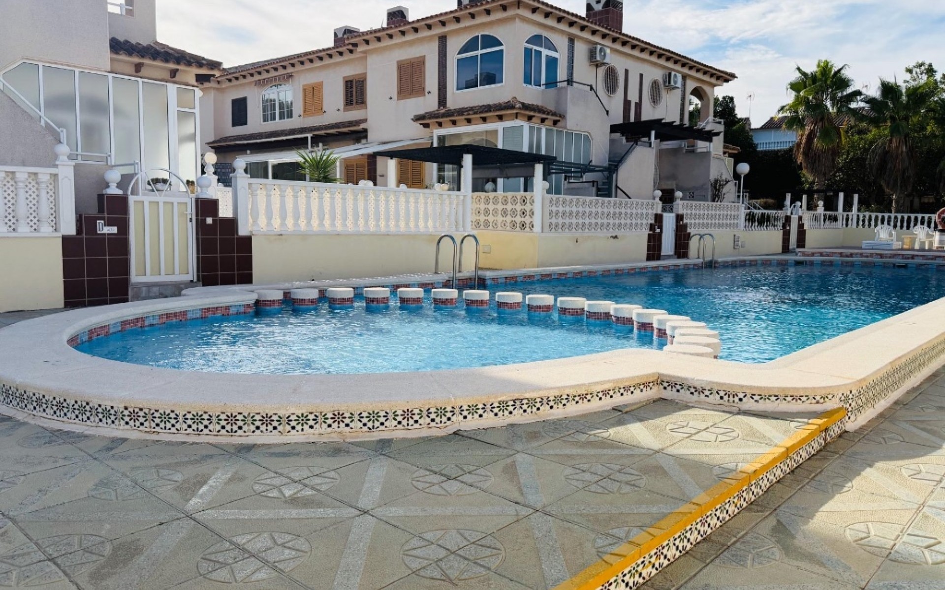 Resale - Apartment - Punta Prima