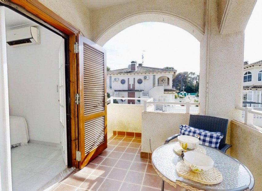 Resale - Apartment - Punta Prima