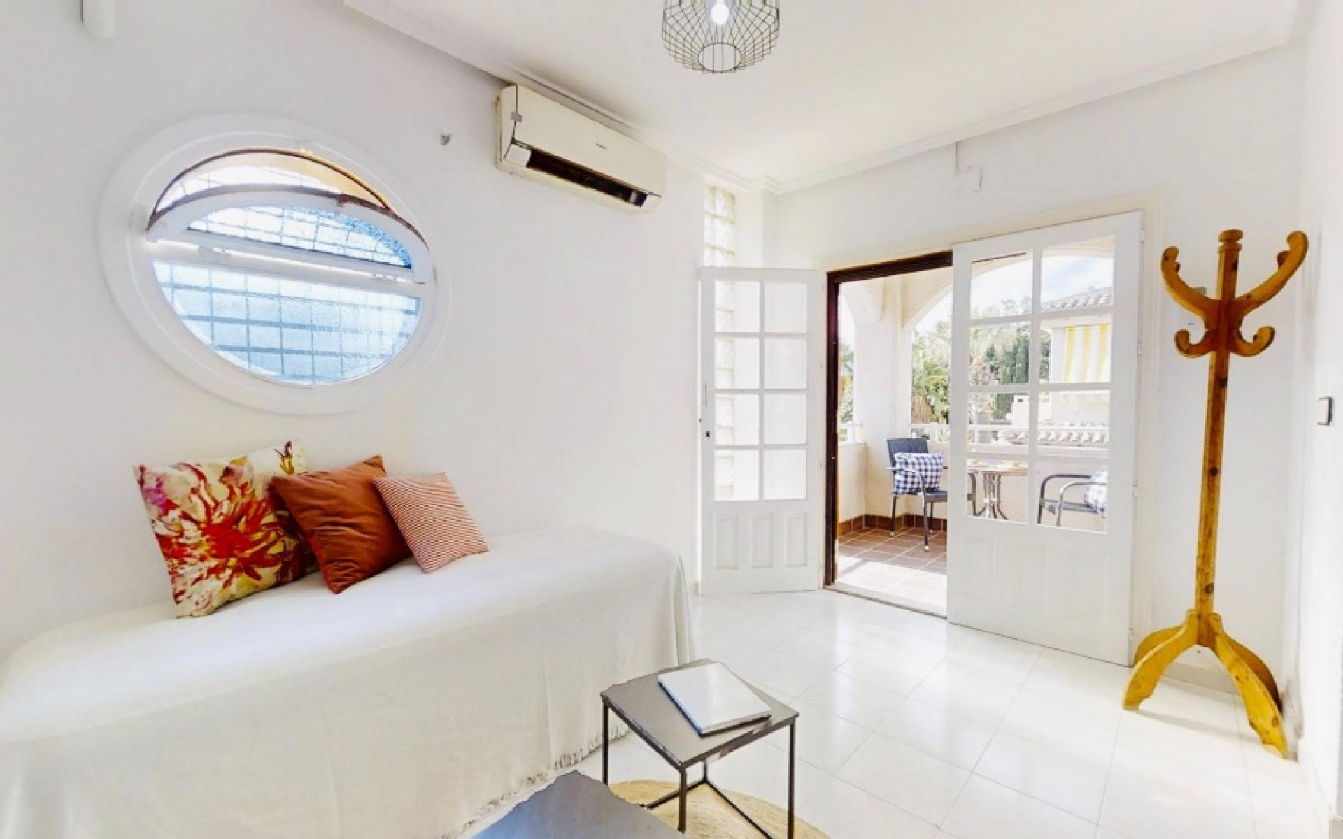 Resale - Apartment - Punta Prima