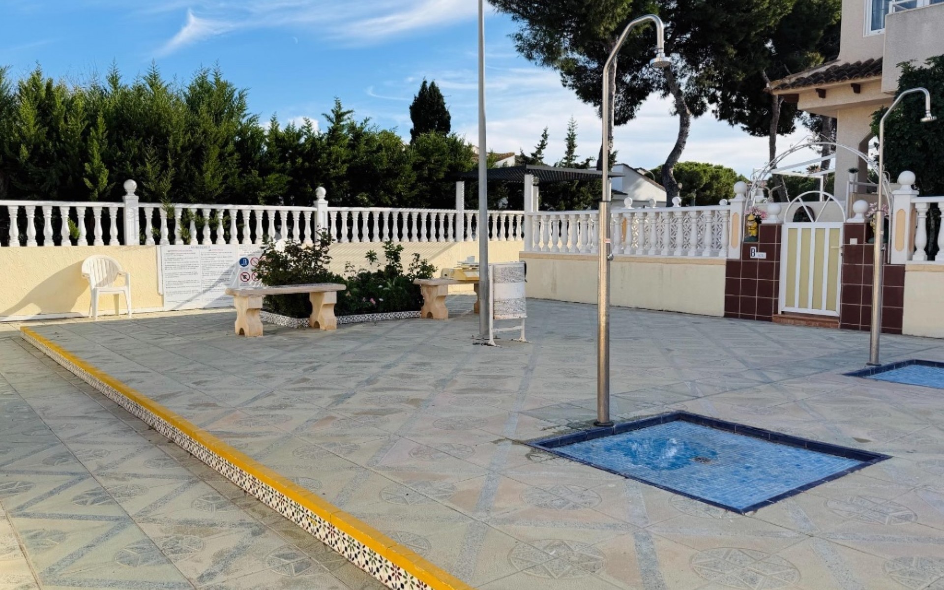 Resale - Apartment - Punta Prima