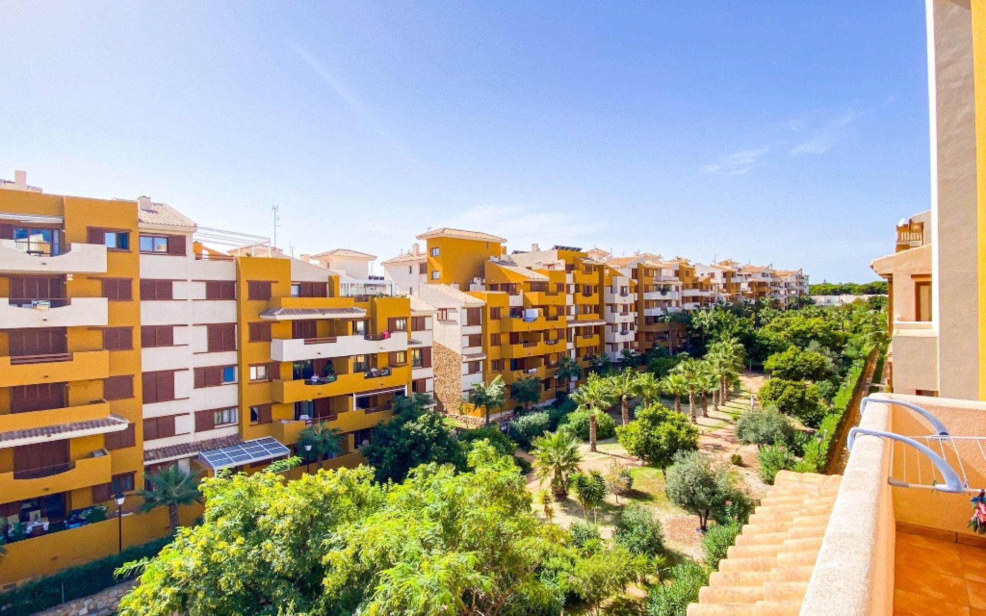 Resale - Apartment - Punta Prima