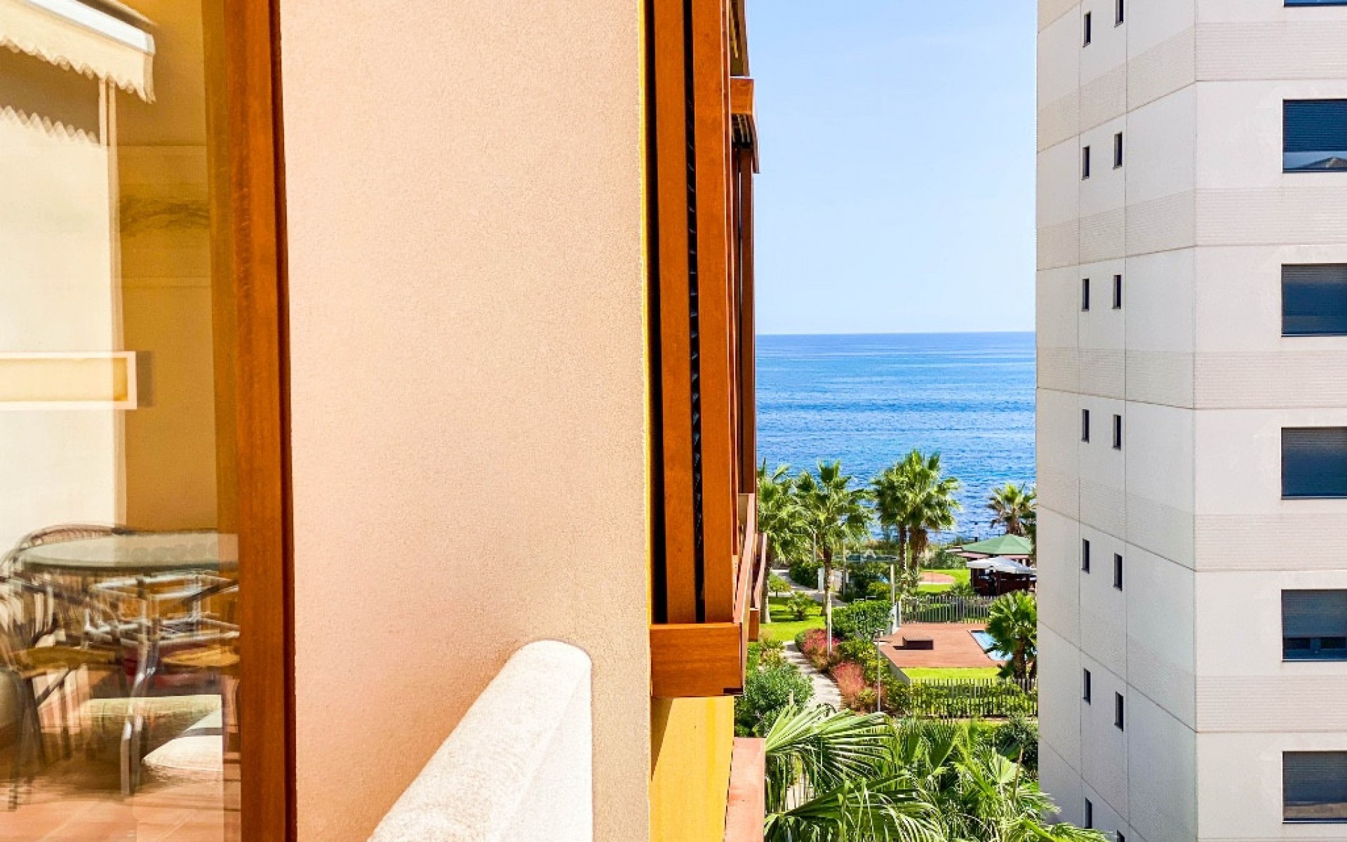 Resale - Apartment - Punta Prima