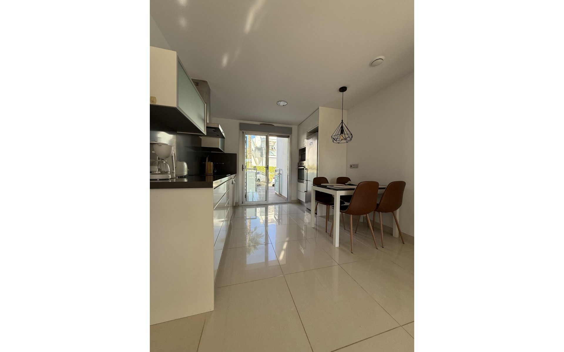 Resale - Apartment - Punta Prima