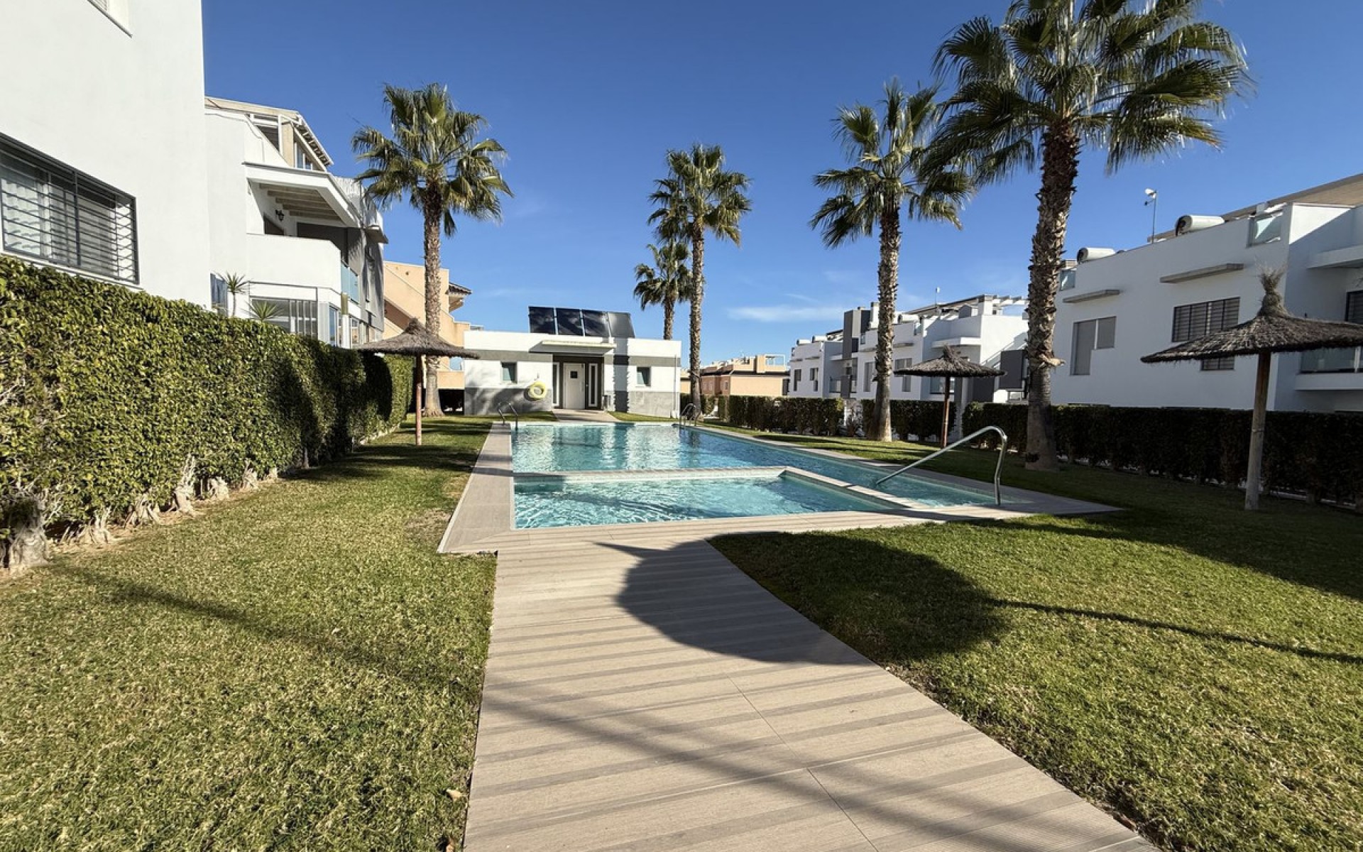 Resale - Apartment - Punta Prima