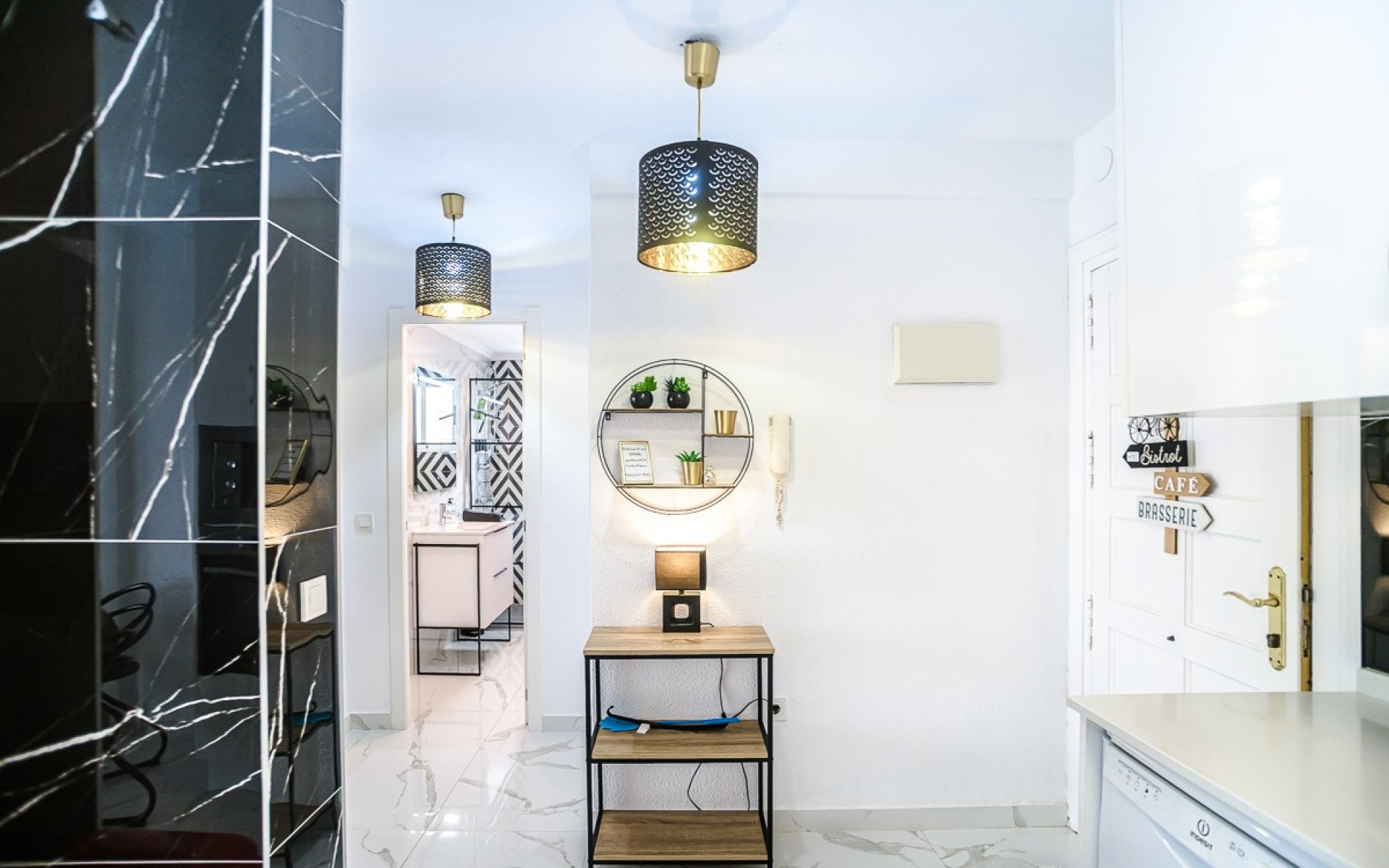 Resale - Apartment - Punta Prima