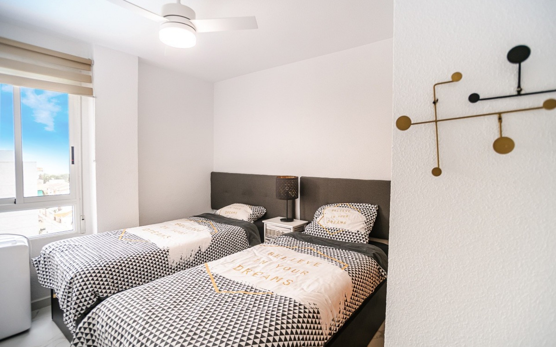 Resale - Apartment - Punta Prima