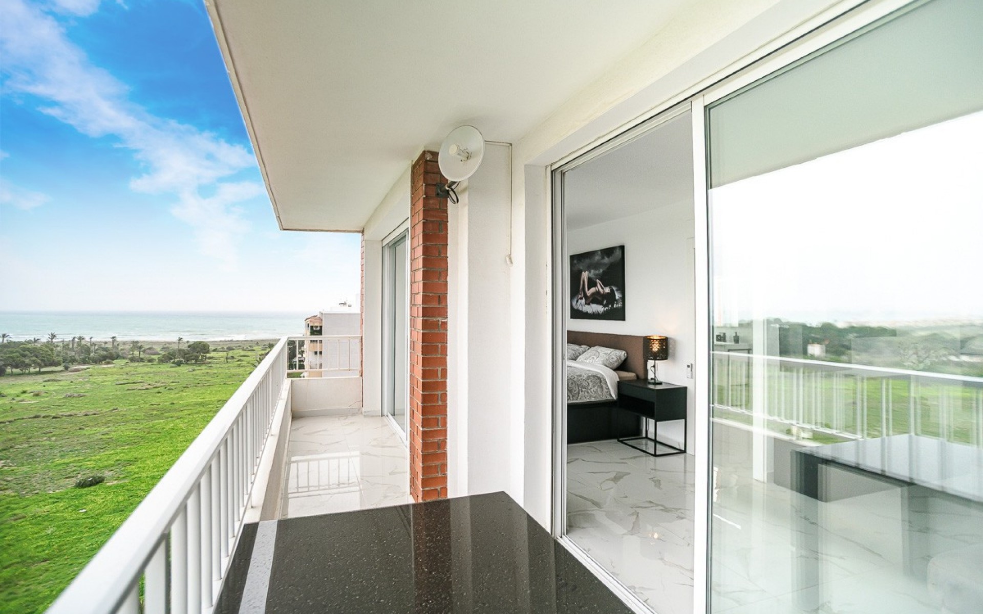 Resale - Apartment - Punta Prima