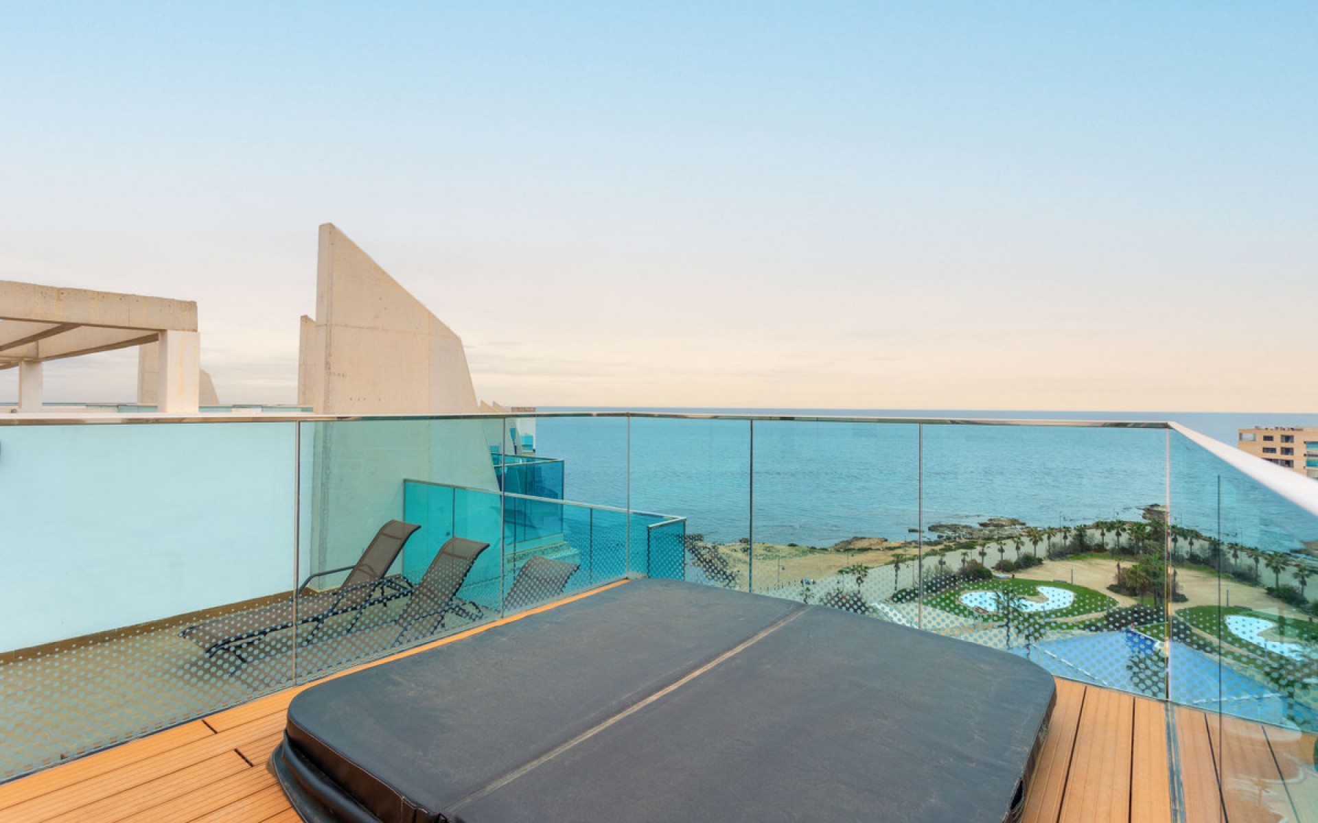 Resale - Apartment - Punta Prima