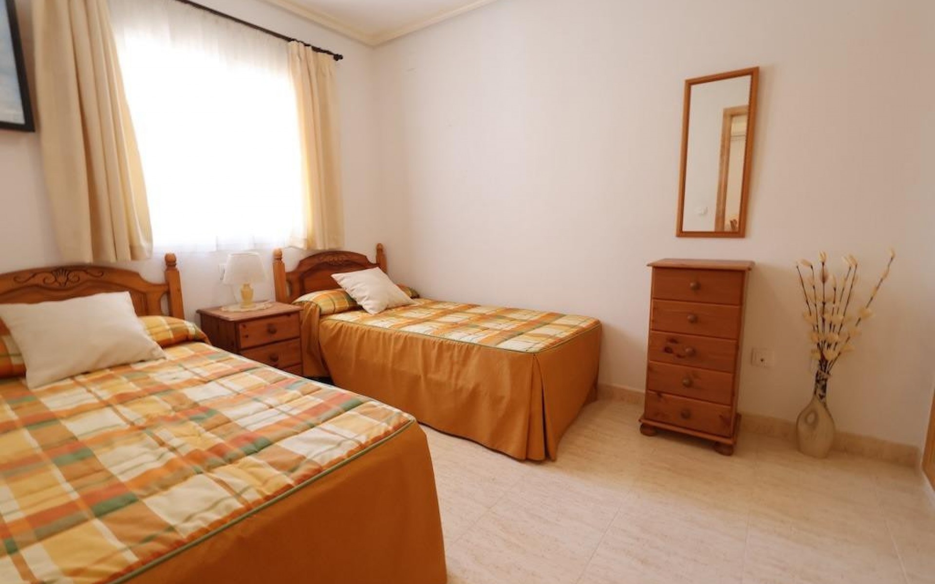 Resale - Apartment - Punta Prima