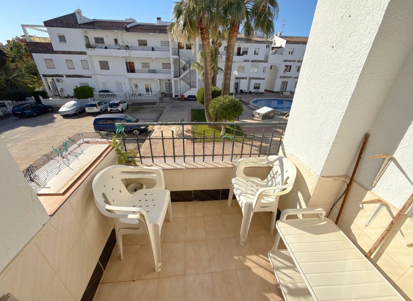 Resale - Apartment - Punta Prima