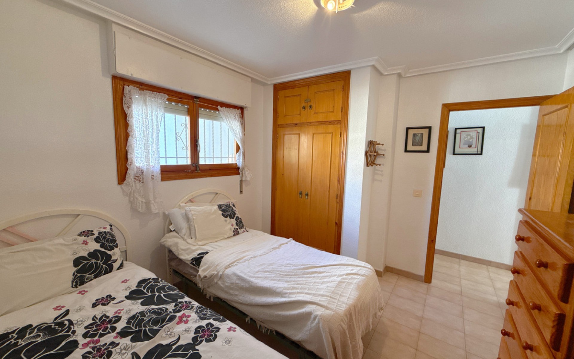 Resale - Apartment - Punta Prima