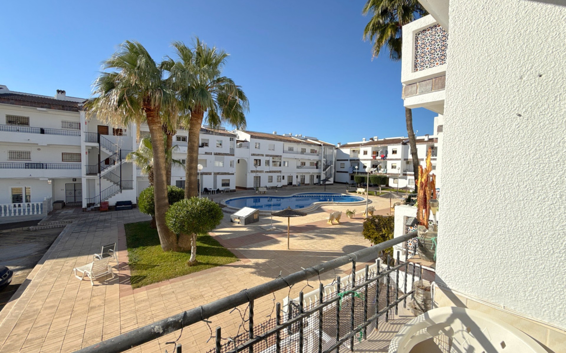 Resale - Apartment - Punta Prima