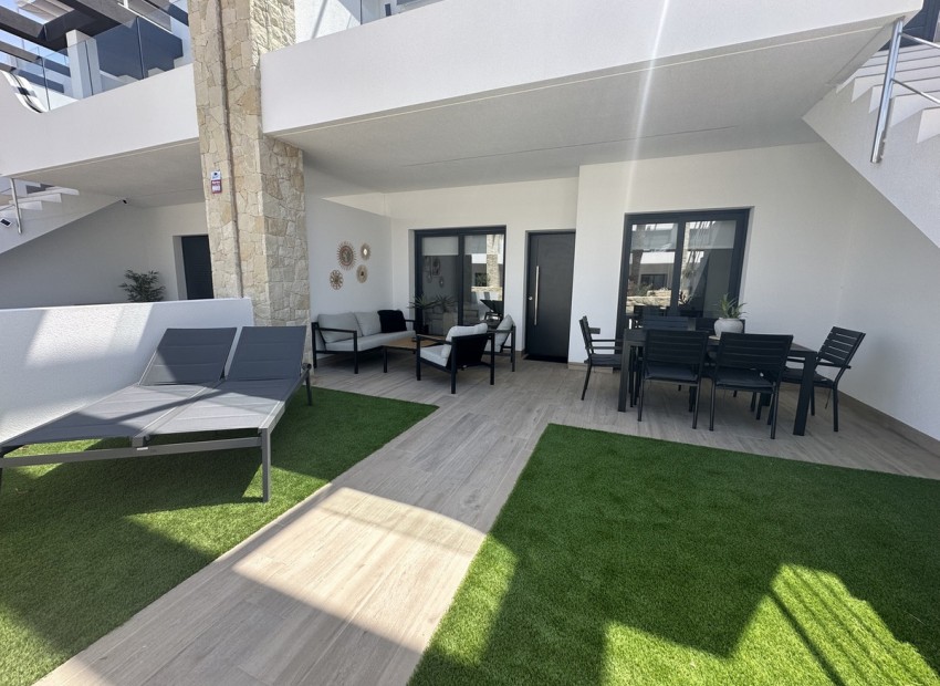 Resale - Apartment - Punta Prima