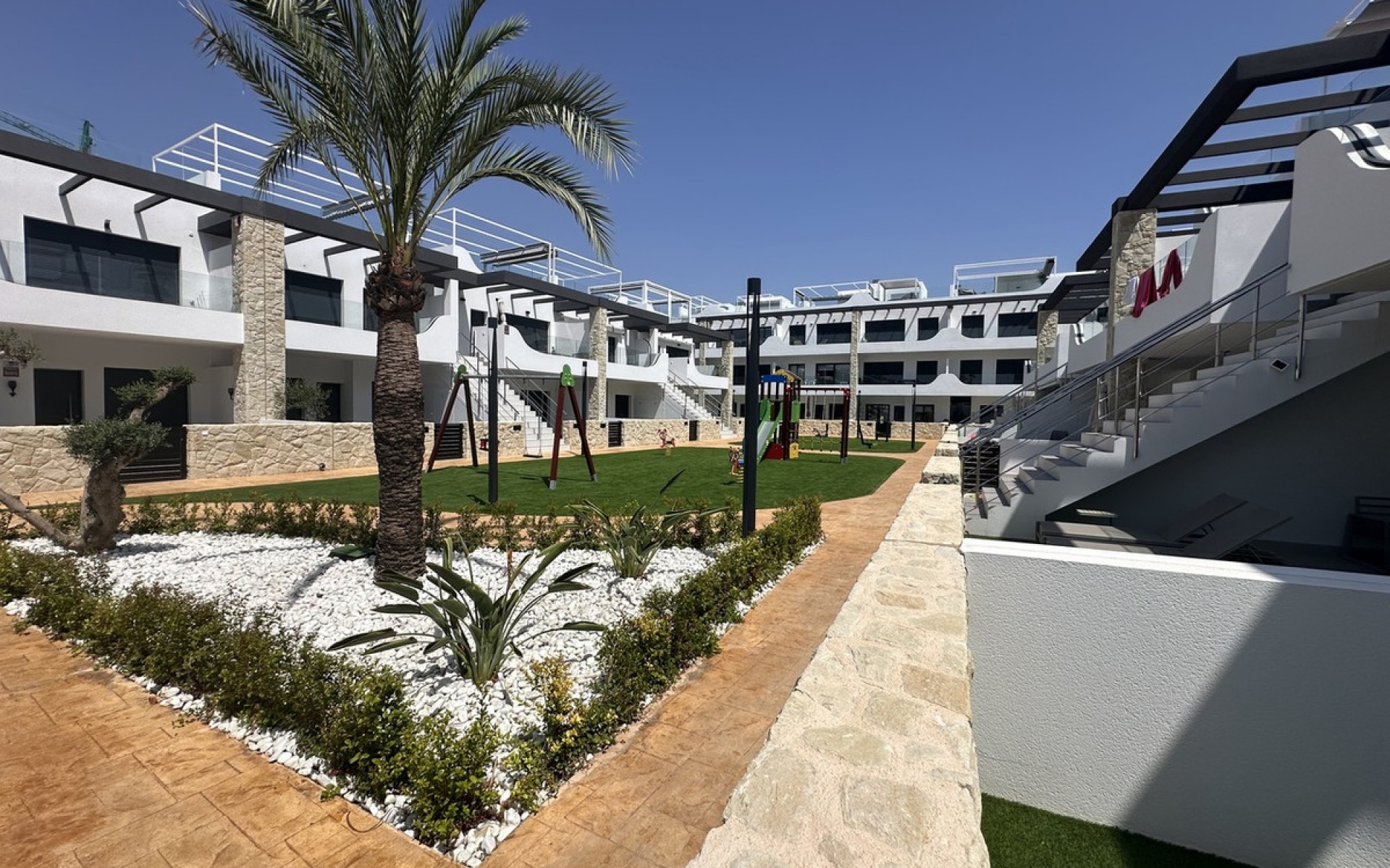 Resale - Apartment - Punta Prima