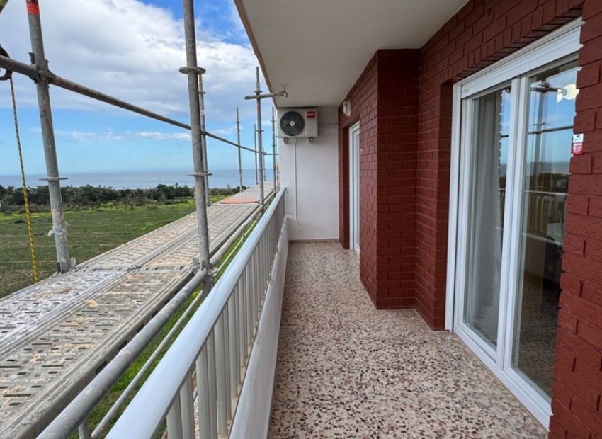 Resale - Apartment - Punta Prima