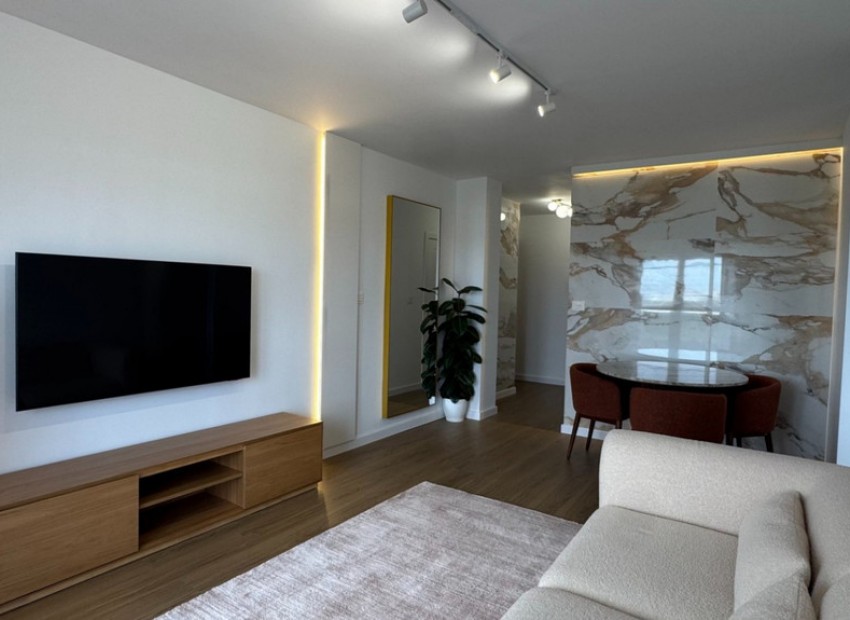 Resale - Apartment - Punta Prima