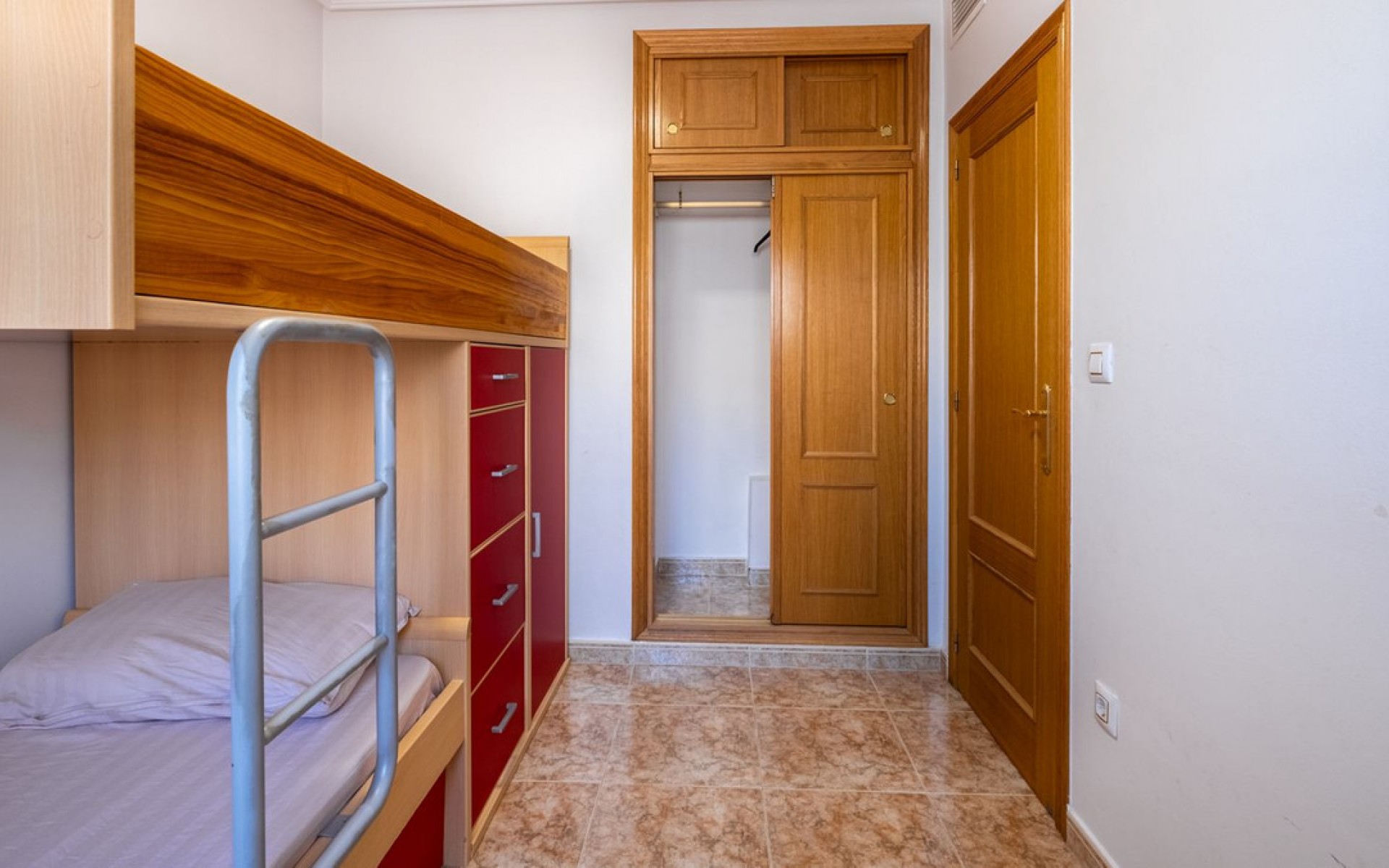 Resale - Apartment - Punta Prima