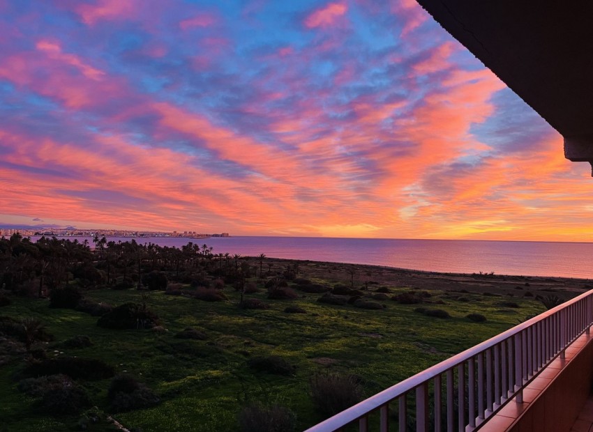 Resale - Apartment - Punta Prima